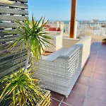 Luxury With Private Rooftop & Jacuzzi 内尔哈